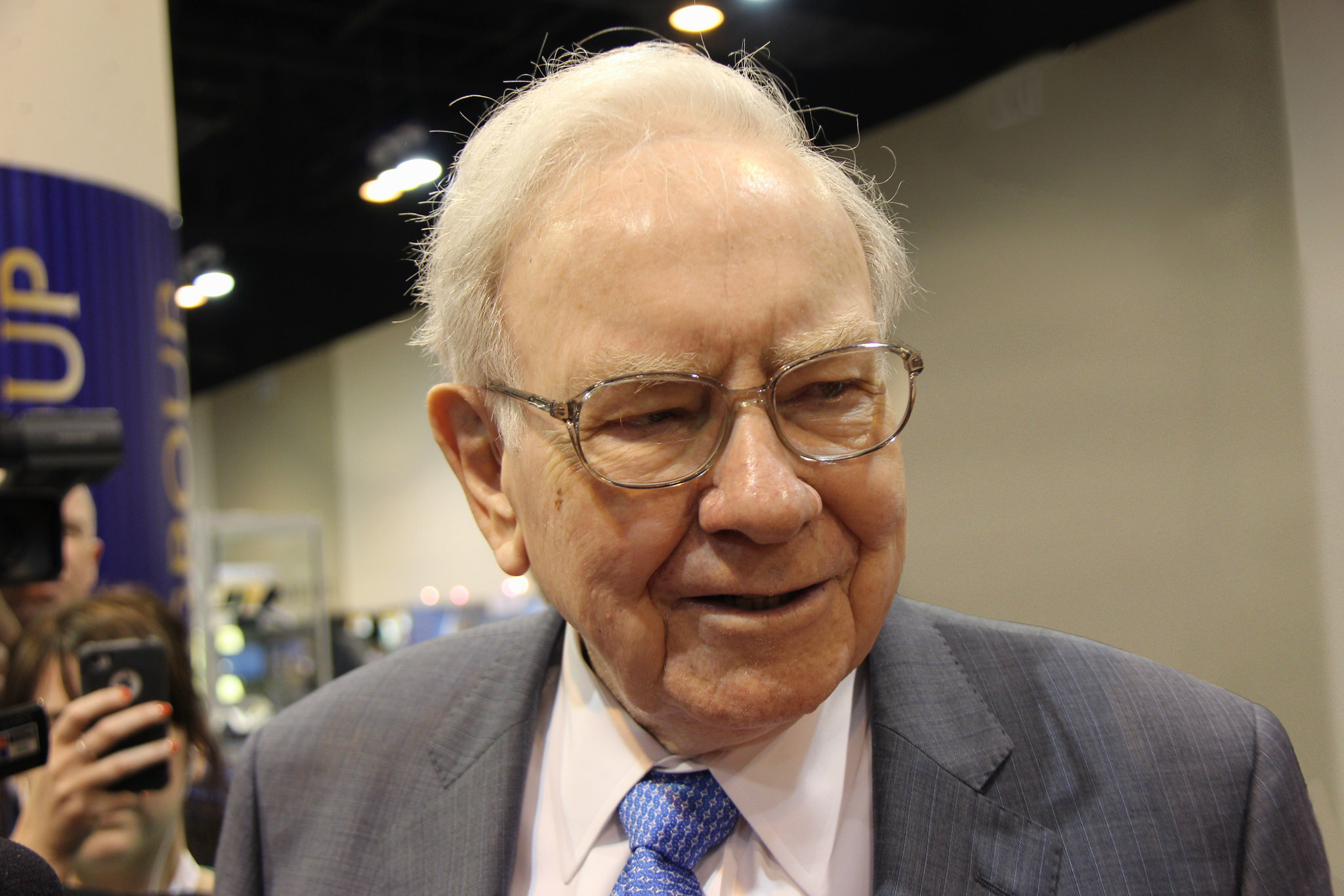 Warren Buffett Owns 1 Vanguard Index Fund That Could Soar 147%, According to a Top Wall Street Analyst